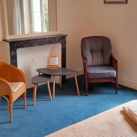 Bed & Breakfast Chateau La Sechere Usson-du-Poitou